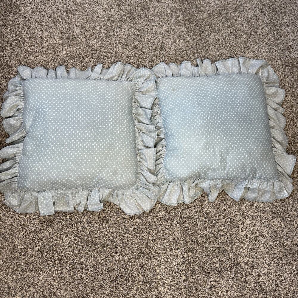 Vintage Set of 2 Cat Pillows w/Lace Country Blue Ruffle Trim Handmade - Picture 5 of 6